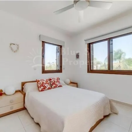 Enaria Serene 3bdr Retreat In Ayia Thekla بيت للعطل أيا نابا