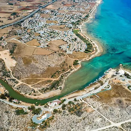 Enaria Serene 3bdr Retreat In Ayia Thekla أيا نابا