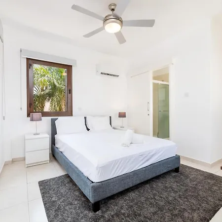 Enaria Serene 3bdr Retreat In Ayia Thekla بيت للعطل