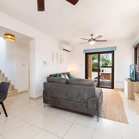 Enaria Serene 3bdr Retreat In Ayia Thekla Сasa de vacaciones Ayia Napa