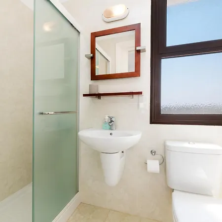 Enaria Serene 3bdr Retreat In Ayia Thekla *