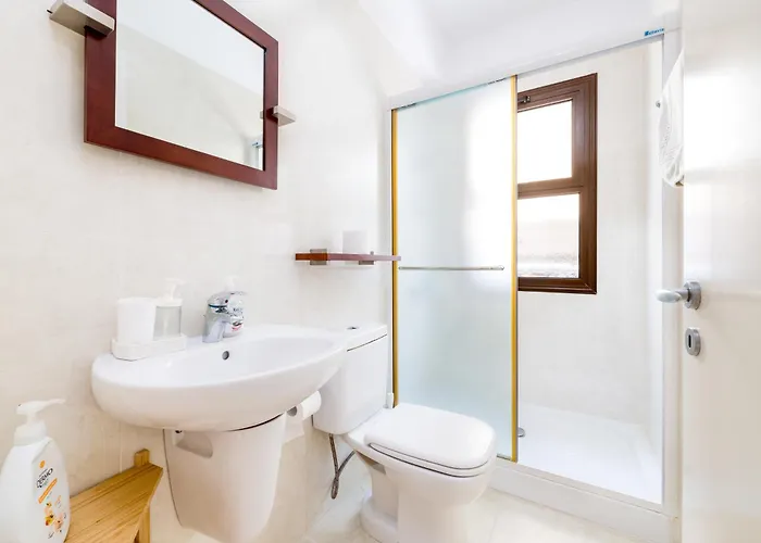 Dom wakacyjny Enaria Serene 3bdr Retreat In Ayia Thekla