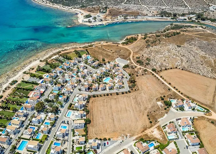 Dom wakacyjny Enaria Serene 3bdr Retreat In Ayia Thekla Ajia Napa